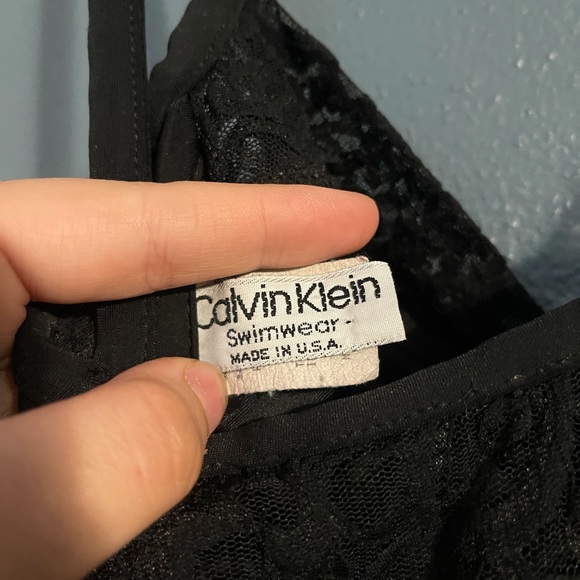 Calvin Klein bathing suit - Picture 6 of 7